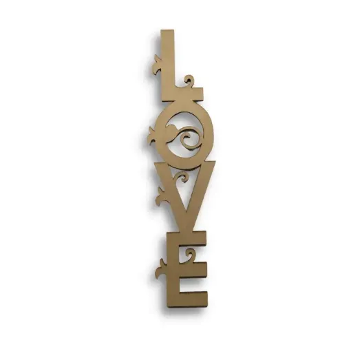 Imagen de Cartel de MDF corte laser Palabra "LOVE" vertical de 34*8.5cms.