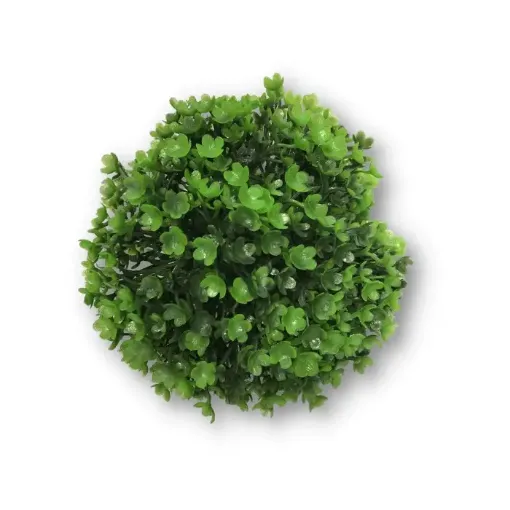 Imagen de Esfera de pasto artificial mini de 15cms. De color verde 