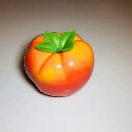 Imagen de Fruta y verdura grande de plastico modelo tomate de 8x7cms