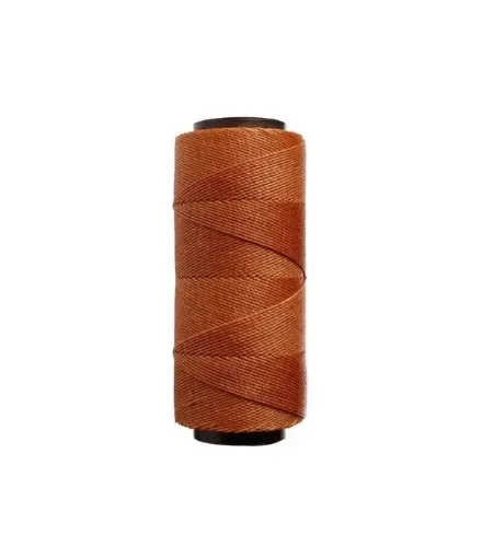Imagen de Hilo cordon encerado fino 100% polyester 2 cabos cono de 100grs 150mts SETTANYL color 0203 marron medio