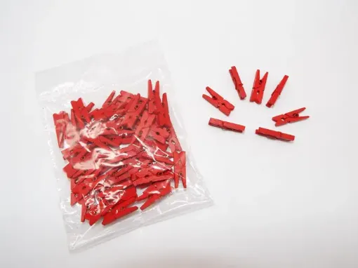 Imagen de Palillitos medianos de colores 3.5x1cms por 50 unidades color rojo