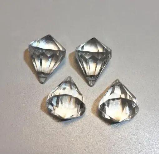 Imagen de Piedra cairel diamante transparente de 18*25mms.. *4 unidades