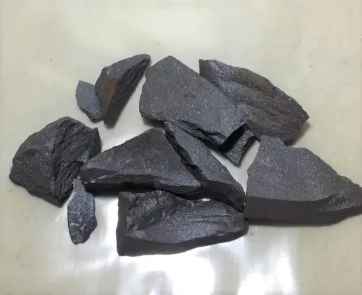Imagen de Piedras semi preciosas Hematite en bruto piedras de 2 a 4cms. en paquete de 100grs.