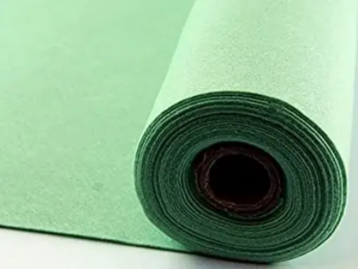 Imagen de Fieltro especial para manualidades extra soft 100% polyester de 45*100cms color verde claro
