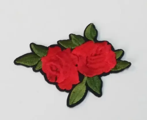 Imagen de Aplique parche bordado termoadhesivo para tela modelo Flores rosas de 7*8.5cms