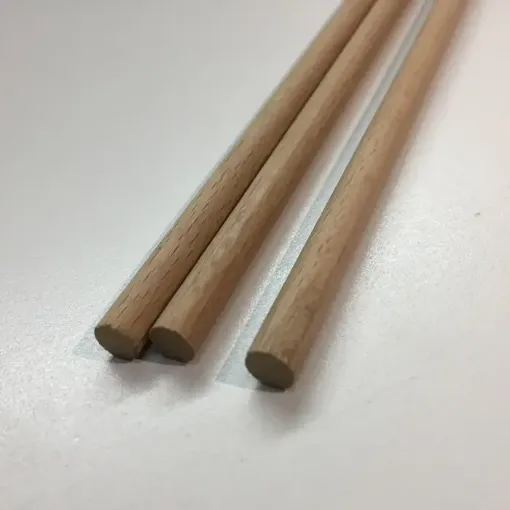 Imagen de varilla o palo redondo de madera de Haya de 7mms de ancho de 51cms x3 unidades