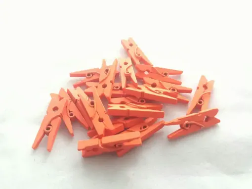 Imagen de Palillitos mini de colores de 2.5x0.8cms por 50 unidades color Naranja
