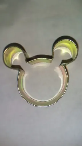 Imagen de Cortante de metal chapa galvanizada modelo Mickey de 4cms.