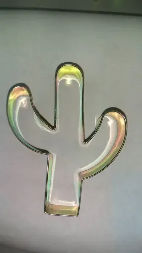 Imagen de Cortante de metal chapa galvanizada modelo cactus de 8cms.