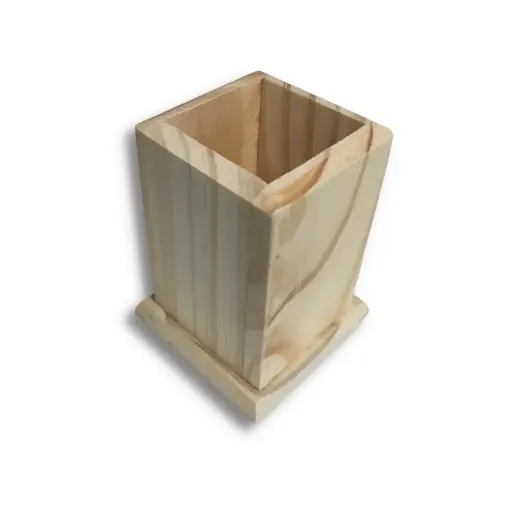 Imagen de Portalapices de madera de pino chico de 6x11cms con base