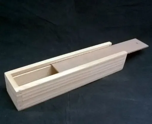 Imagen de Caja cartuchera de pino con tapa corrediza de mdf  para incienso 27x6x5cms