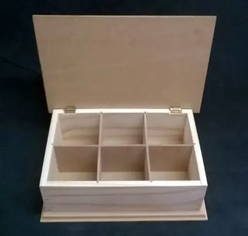 Imagen de Caja para te de madera con tapa de MDF con bisagras y 6 reparticiones