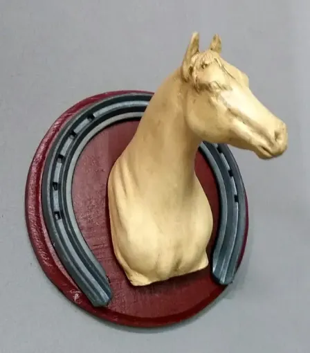 Imagen de Cara de caballo criollo para placa de 8x15x8cms