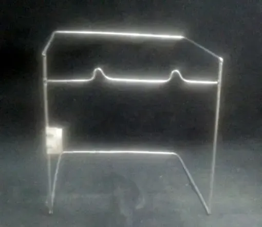 Imagen de Armazon para pantallas de alambre de pared rectangular 12*17cms.