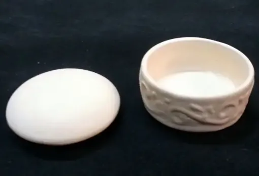 Imagen de Cajita con arabescos de ceramica