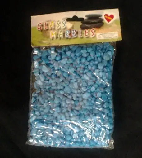Imagen de Piedras de color en bolsa "GLASS MARBLESS" x400grs color celeste