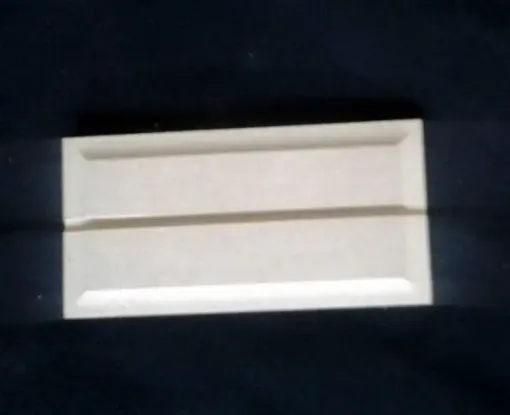 Imagen de Peana o base de MDF de 9mm. con moldura forma rectangular de 10*5cms. (foto ilustrativa)