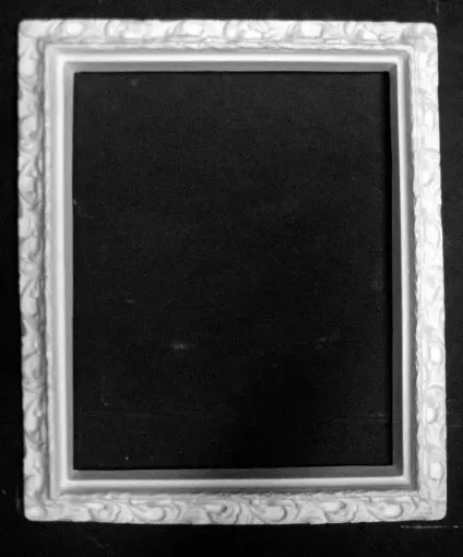 Imagen de Marco rectangular labrado externo ext.27x32 int.20x25cms