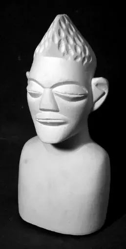 Imagen de Busto indigena - Pelo en punta 9x7x19cms