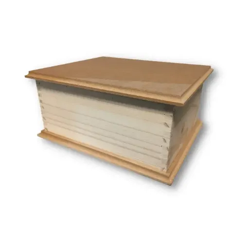 Imagen de Caja rectangular de pino con tapa de MDF y bisagras tipo cofre de (22*18)10cms.