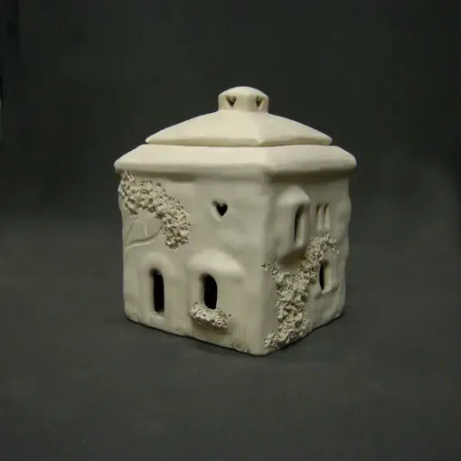 Imagen de Casa cuadrada grande de ceramica 