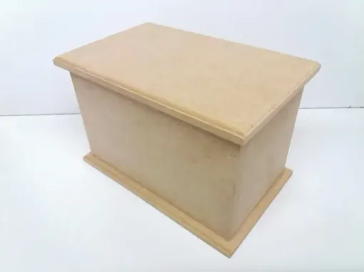 Imagen de Caja de MDF porta cenizas con bisagras y base y tapa saliente de 22*14*14cms.