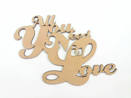 Imagen de Cartel de MDF corte laser Frase "All You Need is Love" de 30*32cms.