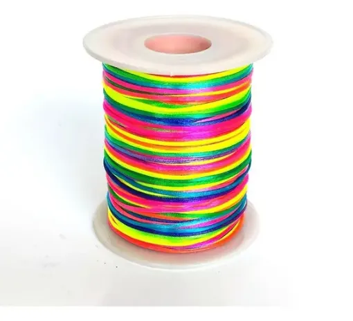 Imagen de Cordon de seda colita de raton de 1.5mms multicolor fluor por 100mts