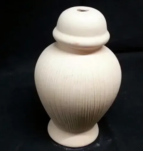 Imagen de Lampara de ceramica rayada dibujada de 12x20cms