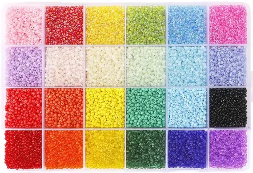 Imagen de Mostacillas chicas 2x1.5mms en paquete de 50grs variedad de colores