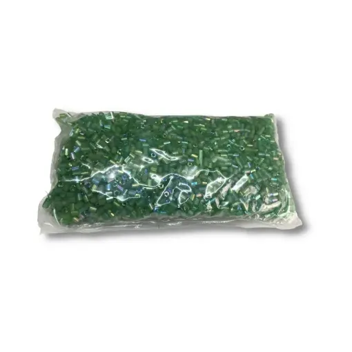 Imagen de Mostacillas canutillos en paquete de 50grs color Verde manzana cristal de 2mms