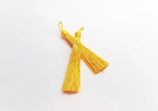 Imagen de Borlas de hilo de seda de 12cms en paquete de 5 unidades color Amarillo