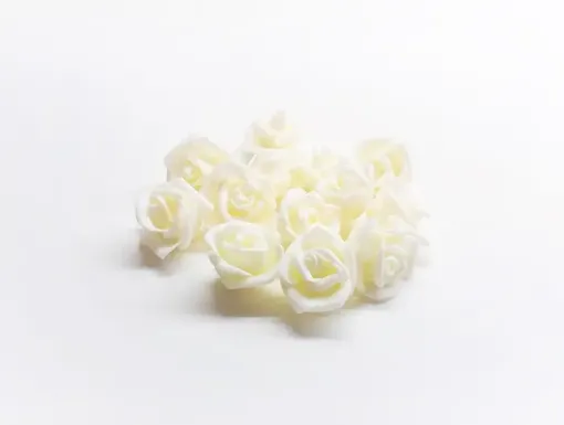 Imagen de Rosa foam de goma eva de 3cms  paquete de 10 unidades color Crema