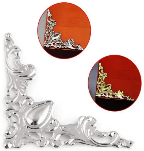 Imagen de Esquineros de metal de hierro decorativos de 4x6cms x25 unidades color Oro