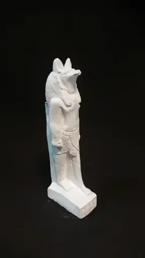 Imagen de Anubis estatua egipcia de 8x6x18cms