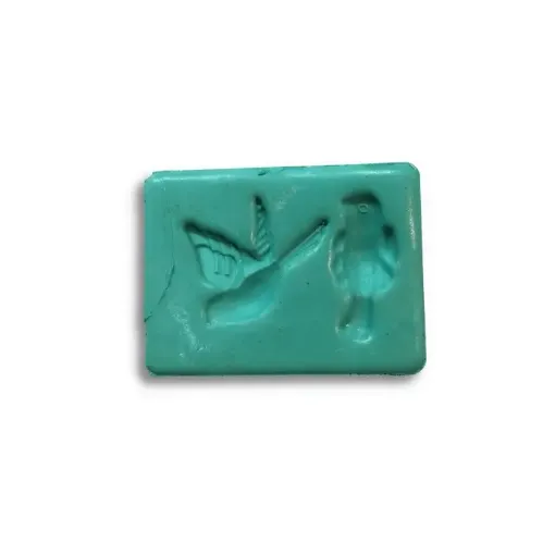 Imagen de Molde de silicona para resina y masas no.018 modelo Aves piezas de 2 a 4cms. aprox.