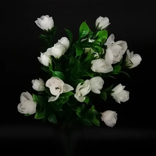 ramo flores artificiales mini pimpollo 30cms 18 flores 2cms color blanco 0