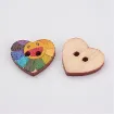 botones madera estampados 15x13x2 5mm forma corazon motivos colores surtidos por 100 unidades 1