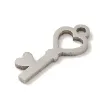 dijes acero inoxidable pvd 201 modelo llave plana 16x6mms x20 unidades color plata 1