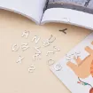 set 50 dijes acero inoxidable modelo alfabeto abecedario letras 12x5mms x50 color niquel 5