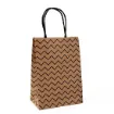 bolsa papel asa cuerda medida 15x21x8cms kraft motivo lineas zig zag negras x12 unidades 0