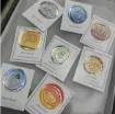 set 6 sellos vintage para estampar cera 25mms mango madera 90mms 3