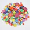 botones plastico para manualidades set x200 piezas medida 0 8 4 5cms colores surtidos 1