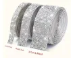 cinta adhesiva piedras strass imitacion rinhestone brillante ancho 12mms medida 50cms aprox 0