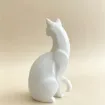 pieza impresion 3d abs modelo gato sentado elegante medida 67x65x110mms color blanco 3