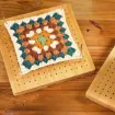 tablero base madera para ganchillo medida 20x20cms 15 varillas 15cms 7