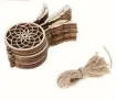 apliques calados madera forma mandala plumas medida 90x55mms x5 unidades cuerda 0