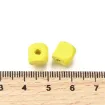 cuentas madera cubo 8mms pintadas x500 unidades color amarillo 1