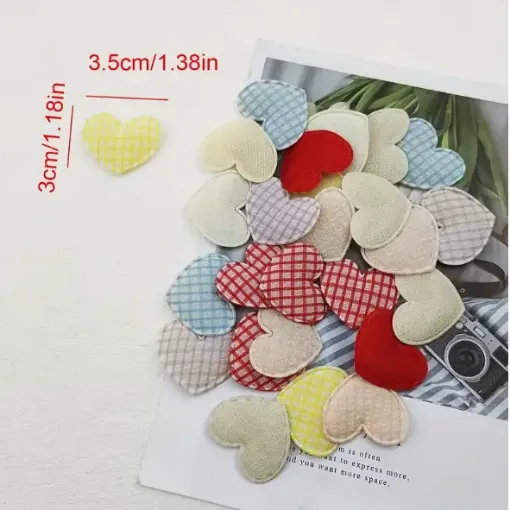 aplique parche bordado para tela modelo corazon medida 35x30mms x25 colores cuadrille grande 0