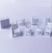 piezas resina abs para maquetas set 8 muebles mini 20mms aprox color blanco 0